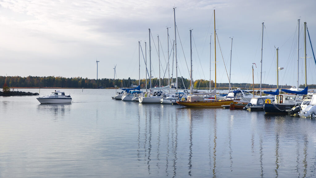 Sail boats in a harbour on a beautiful weather